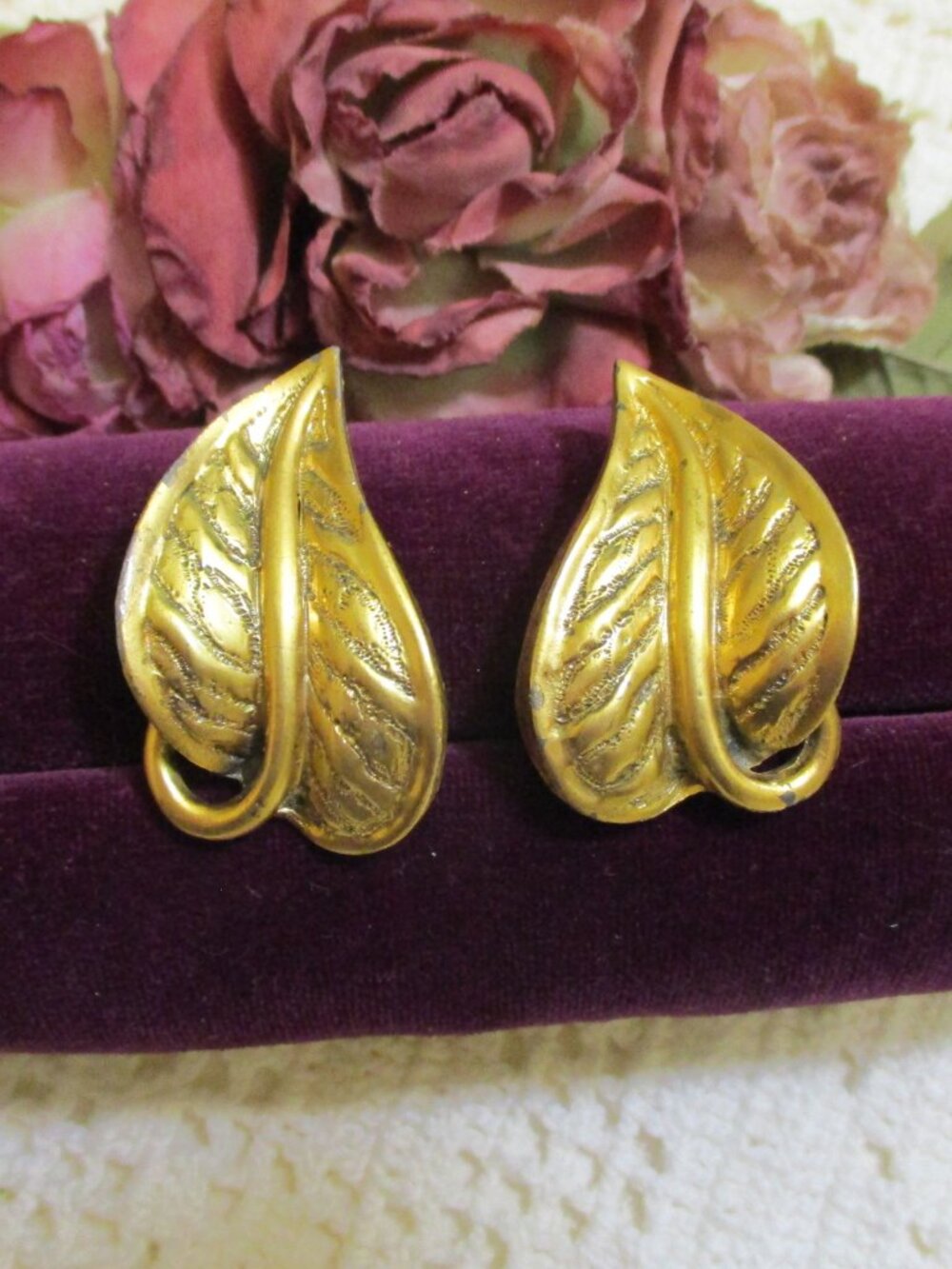 TORTOLANI Large Leaf Clip Earrings: 24K Gold over Pewter Statement Jewelry